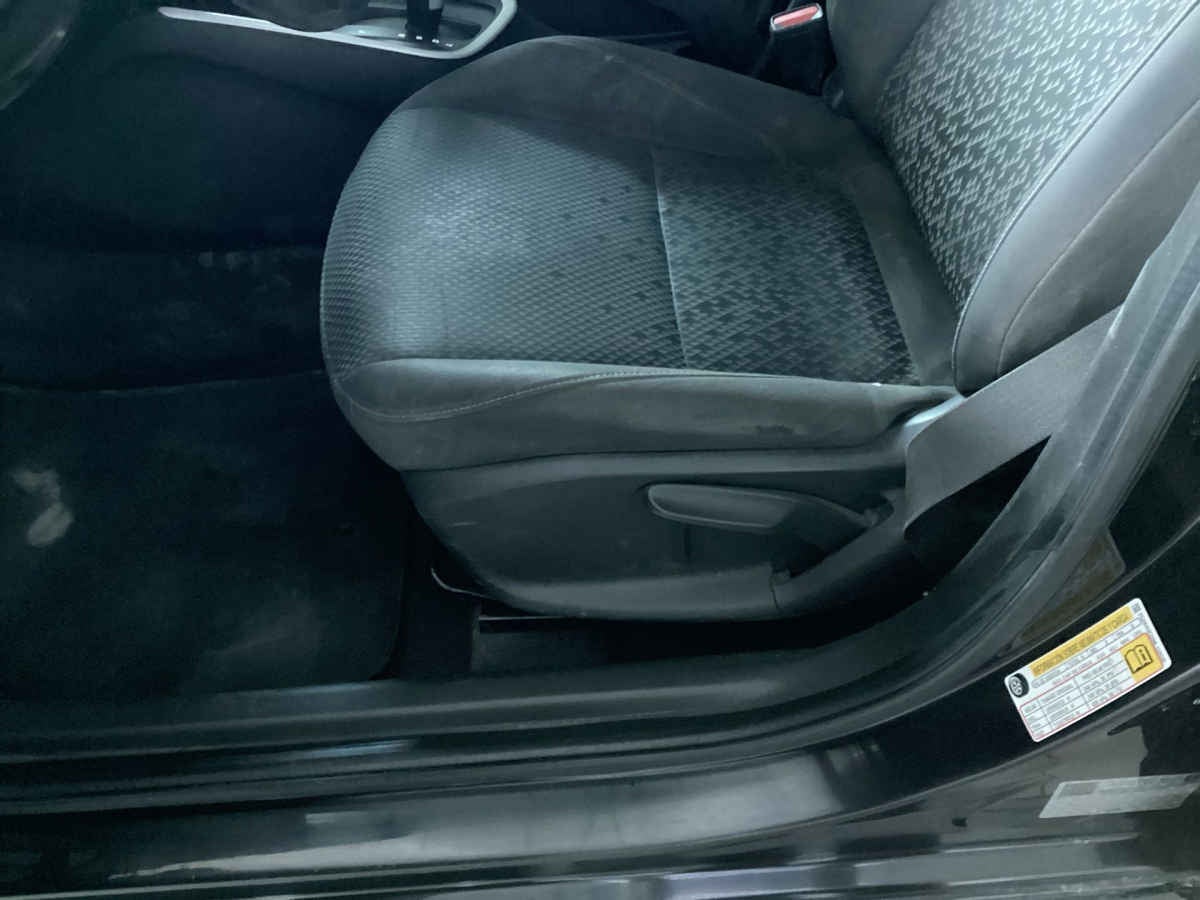 2021 Chevrolet Onix 4p LT L3/1.0/T Aut (D)