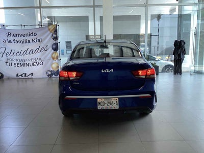 2023 Kia KIA RIO SEDAN 4p L L41.6 Man