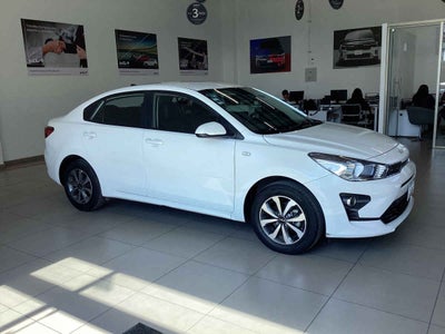 2023 Kia KIA RIO SEDAN 4p LX L4/1.6 Man