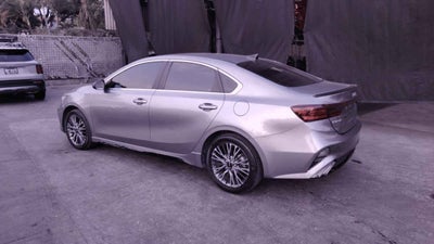 2023 Kia FORTE SEDAN 4p GT Line L4/2.0 Aut