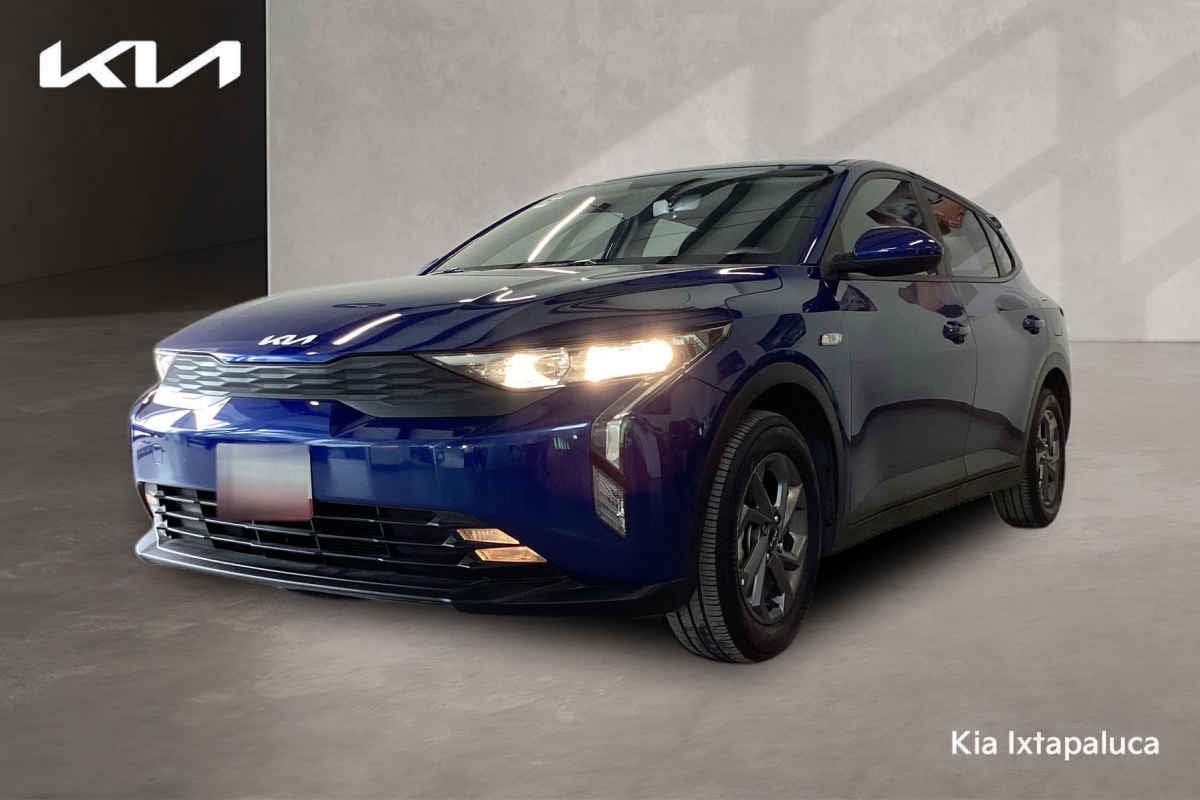 2025 Kia K3 5p LX L4/1.6 Man