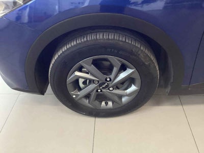2025 Kia K3 5p LX L4/1.6 Man