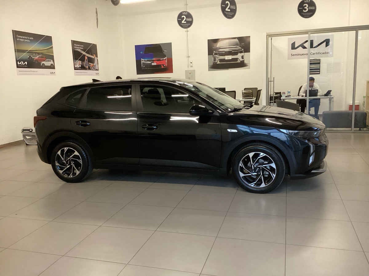 2024 Kia K3 4p EX L4/1.6 Aut