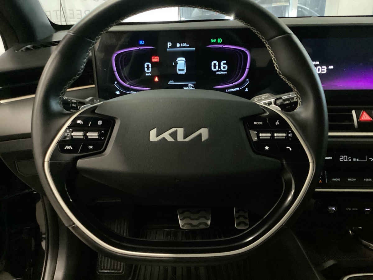2024 Kia K3 4p GT Line L4/2.0 Aut