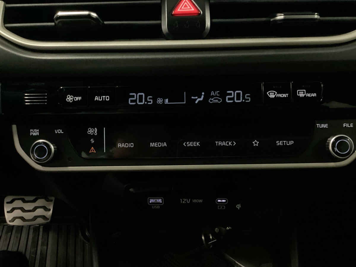 2024 Kia K3 4p GT Line L4/2.0 Aut