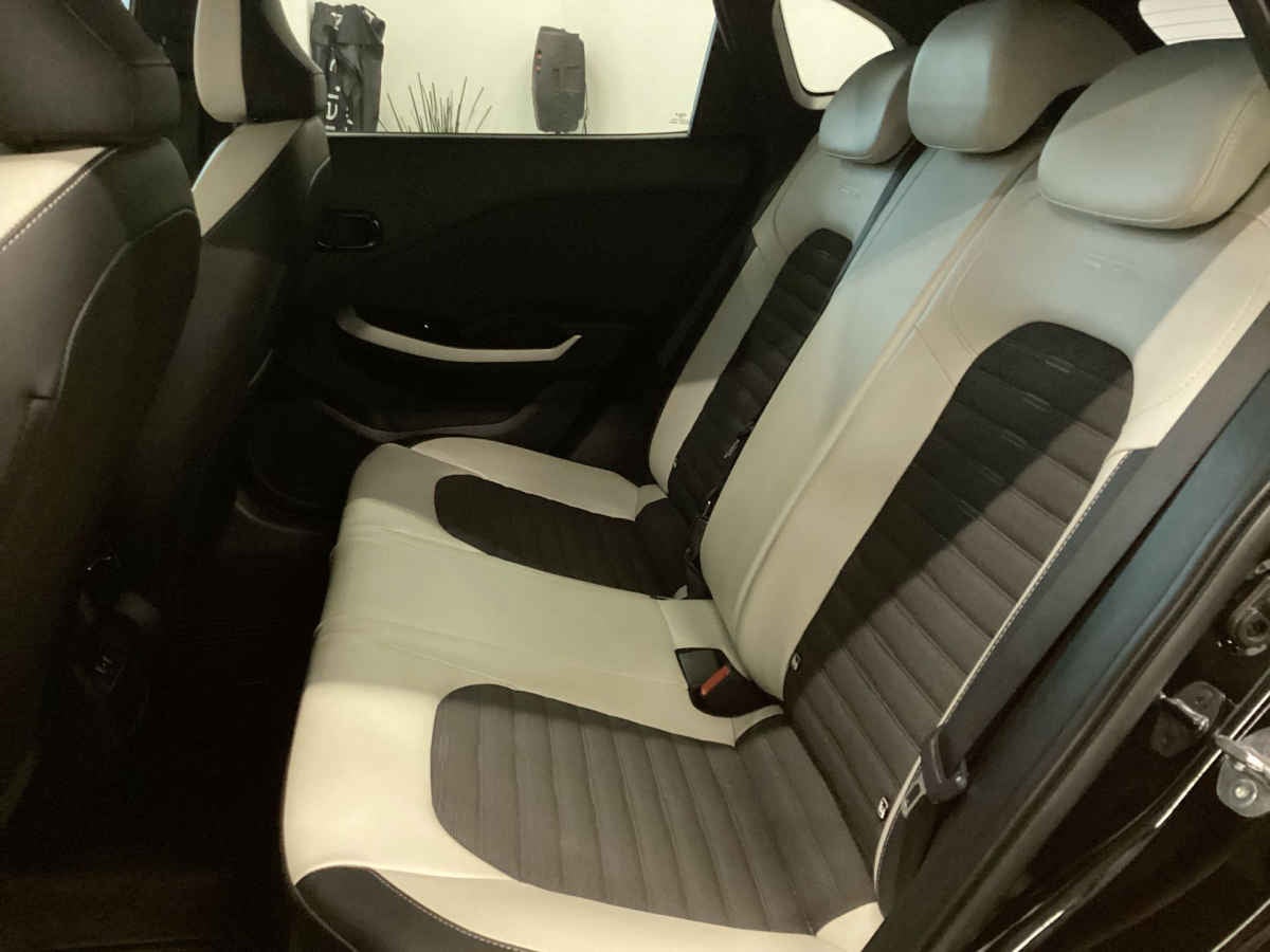 2024 Kia K3 4p GT Line L4/2.0 Aut