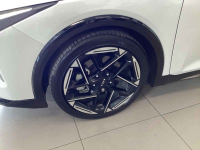 2026 Kia K4 4p GT Line L4/2.0 Aut