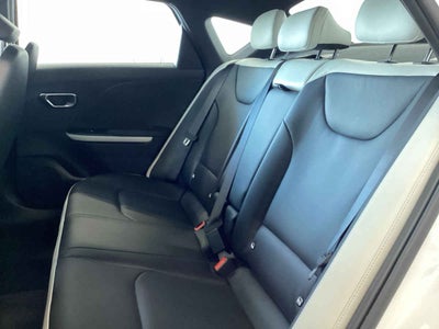 2027 Kia K4 4p GT Line L4/2.0 Aut
