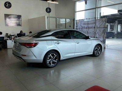2024 Nissan Sentra 4p Advance L4/2.0 Aut