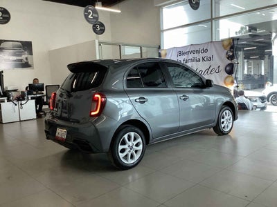 2025 Nissan March 5p Advance L4/1.6 Aut