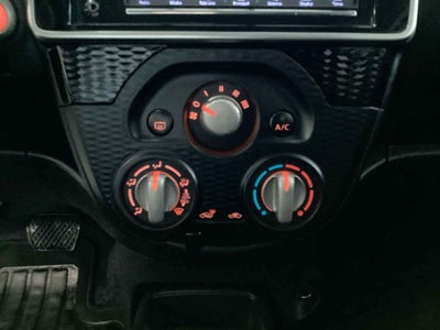 2025 Nissan March 5p Advance L4/1.6 Aut