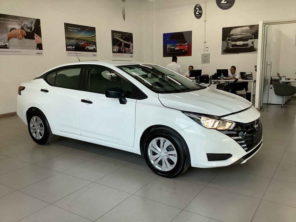 2025 Nissan Versa 4p Sense L4/1.6 Aut