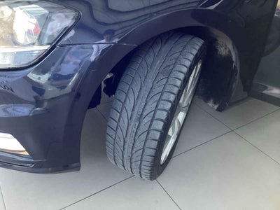 2019 Volkswagen Golf 5p Comfortline L4/1.4/T Aut