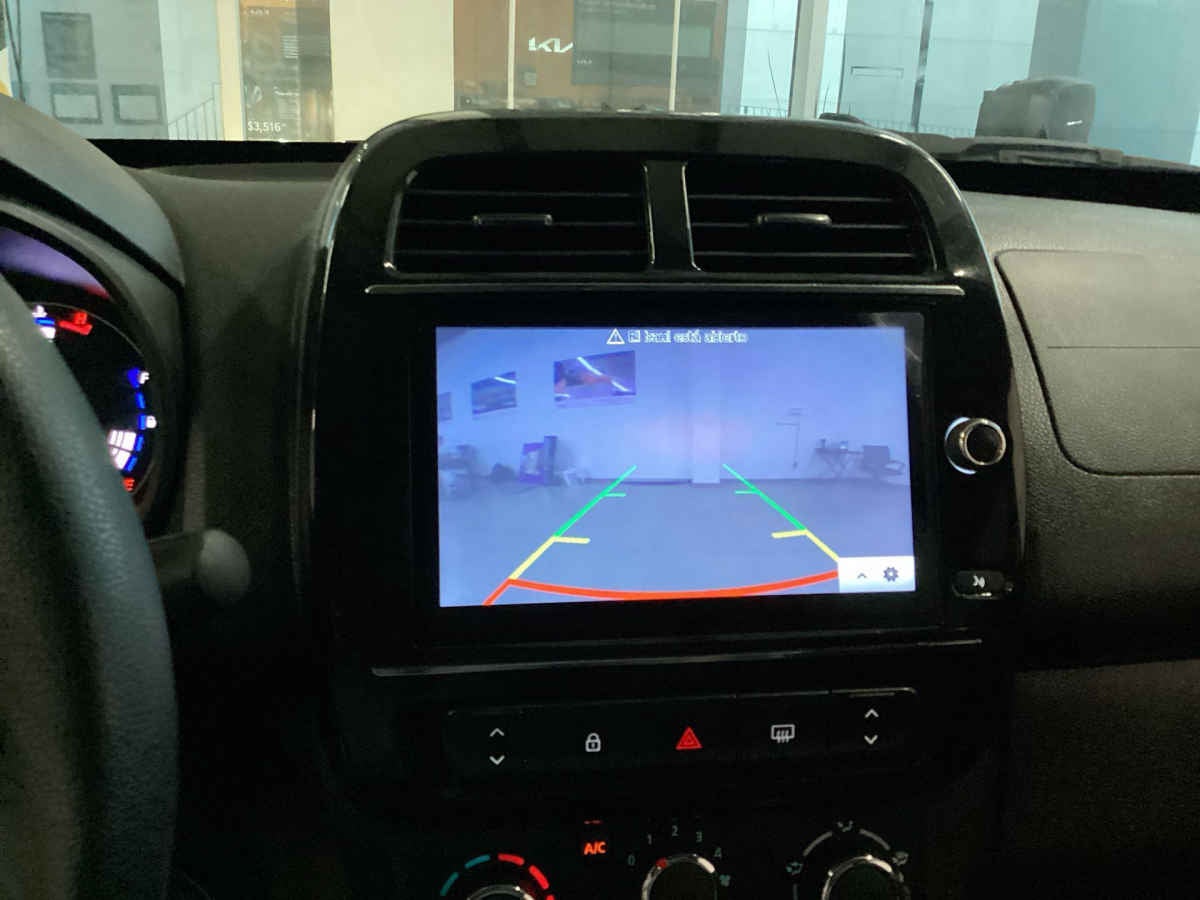 2025 Renault Kwid 5p Iconic L3/1.0 Man