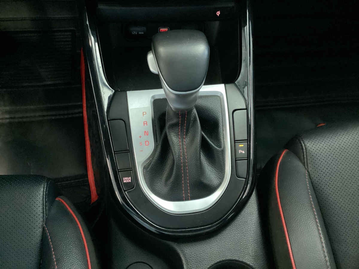 2023 Kia FORTE HB 5p GT L4/1.6/T Aut