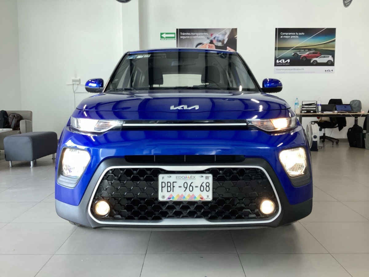 2022 Kia Soul 5p LX 1.6 L 121 HP TM6 A/AC RA-16"