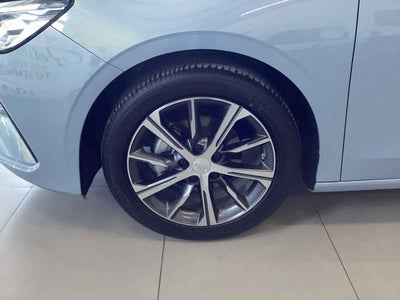 2026 Geely EMGRANG 5p GF L4/1.5/T Aut
