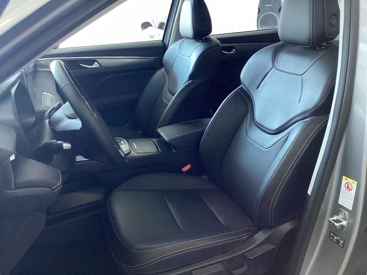 2025 HAVAL Jolion 5p Premium HEV L4/1.5/T Aut 1.67 kwh