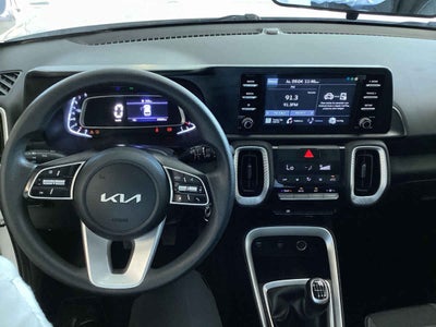 2024 Kia Sonet 5p LX L4/1.5 Man