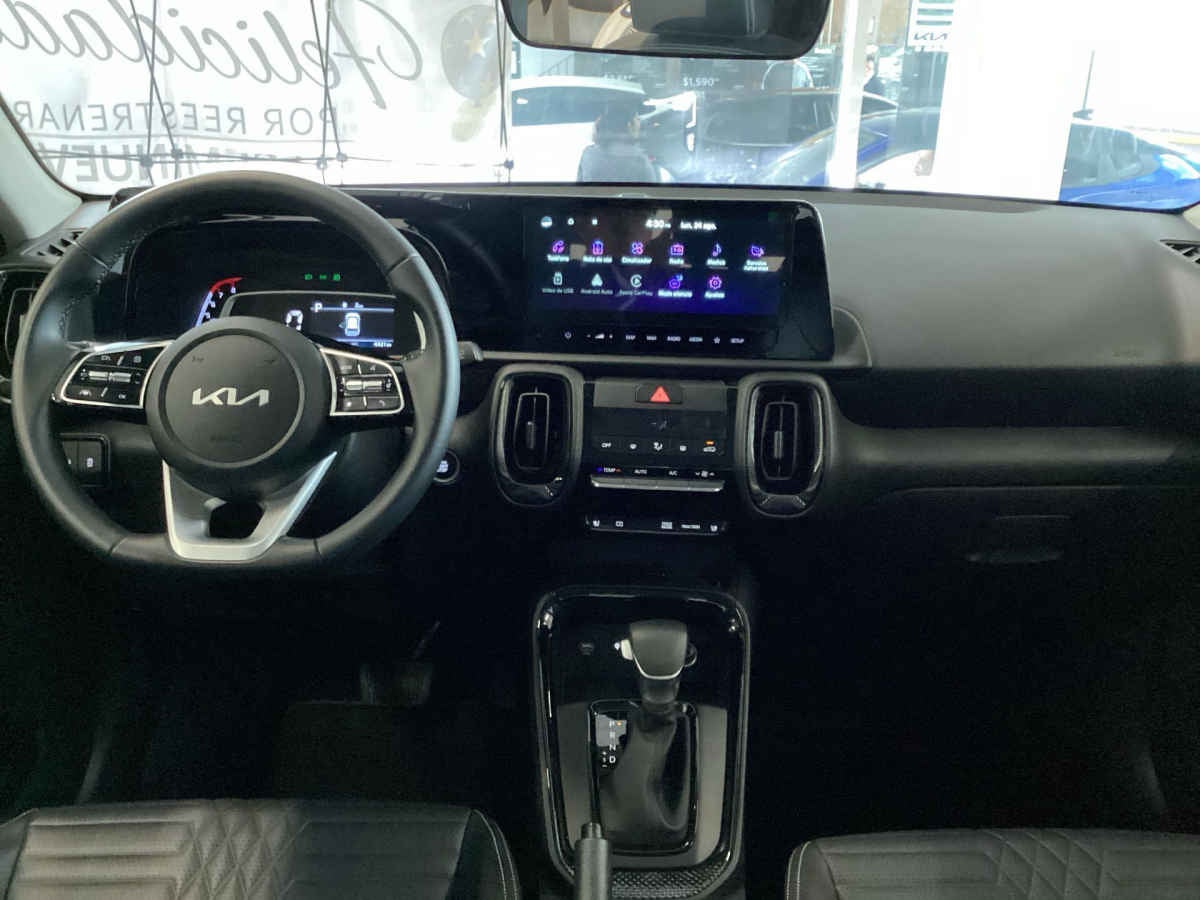 2027 Kia Sonet 5p SX L4/1.5 Aut