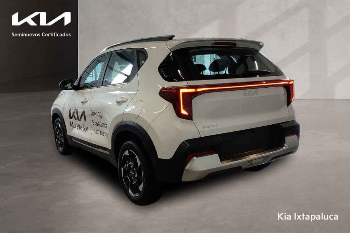 2027 Kia Sonet 5p SX L4/1.5 Aut