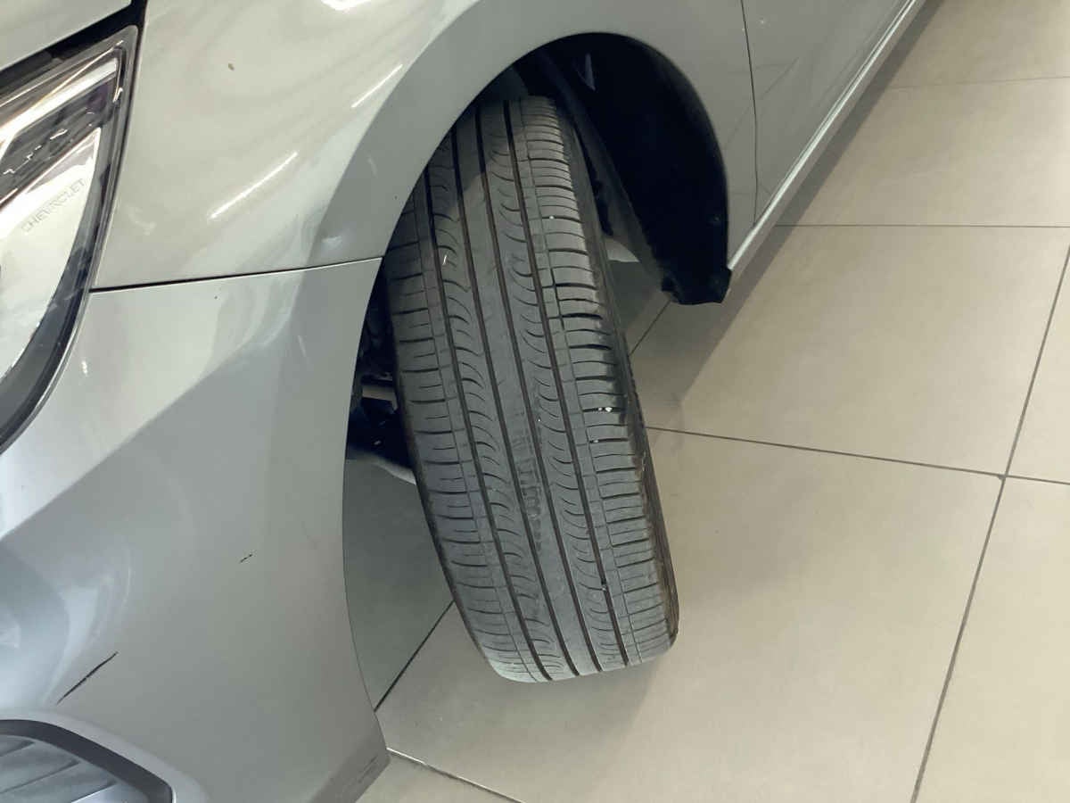 2023 Chevrolet Onix 4p Premier Red Line L3/1.2/T Aut