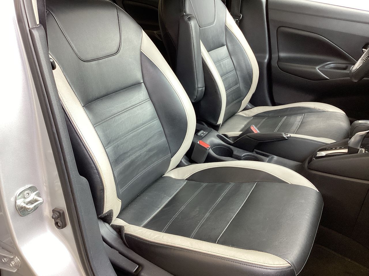2021 Nissan Versa VERSA PLATINUM CVT