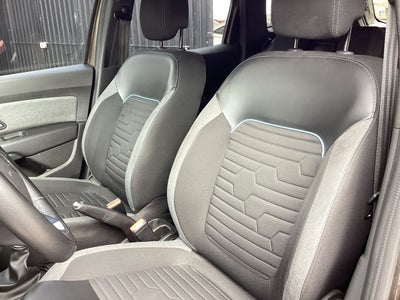 2023 Renault Duster 1.3 Iconic At