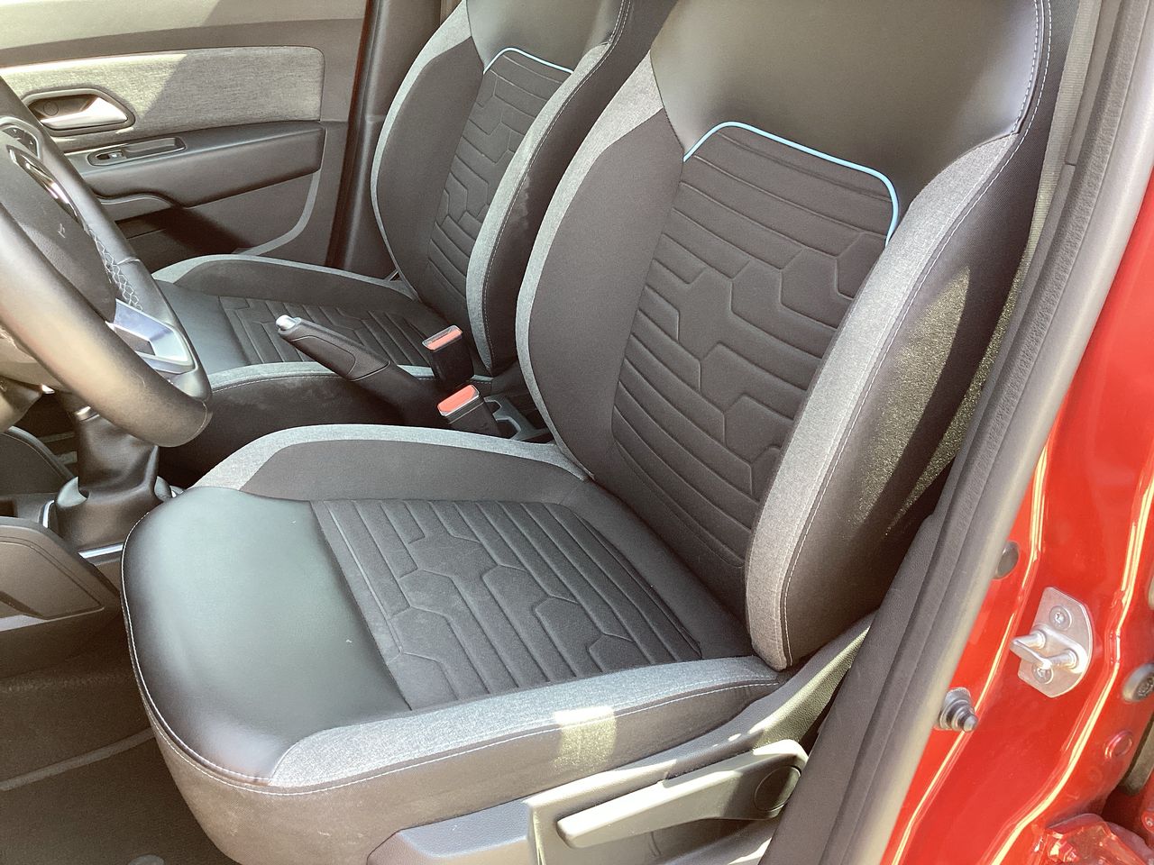 2023 Renault Duster 1.3 Iconic At