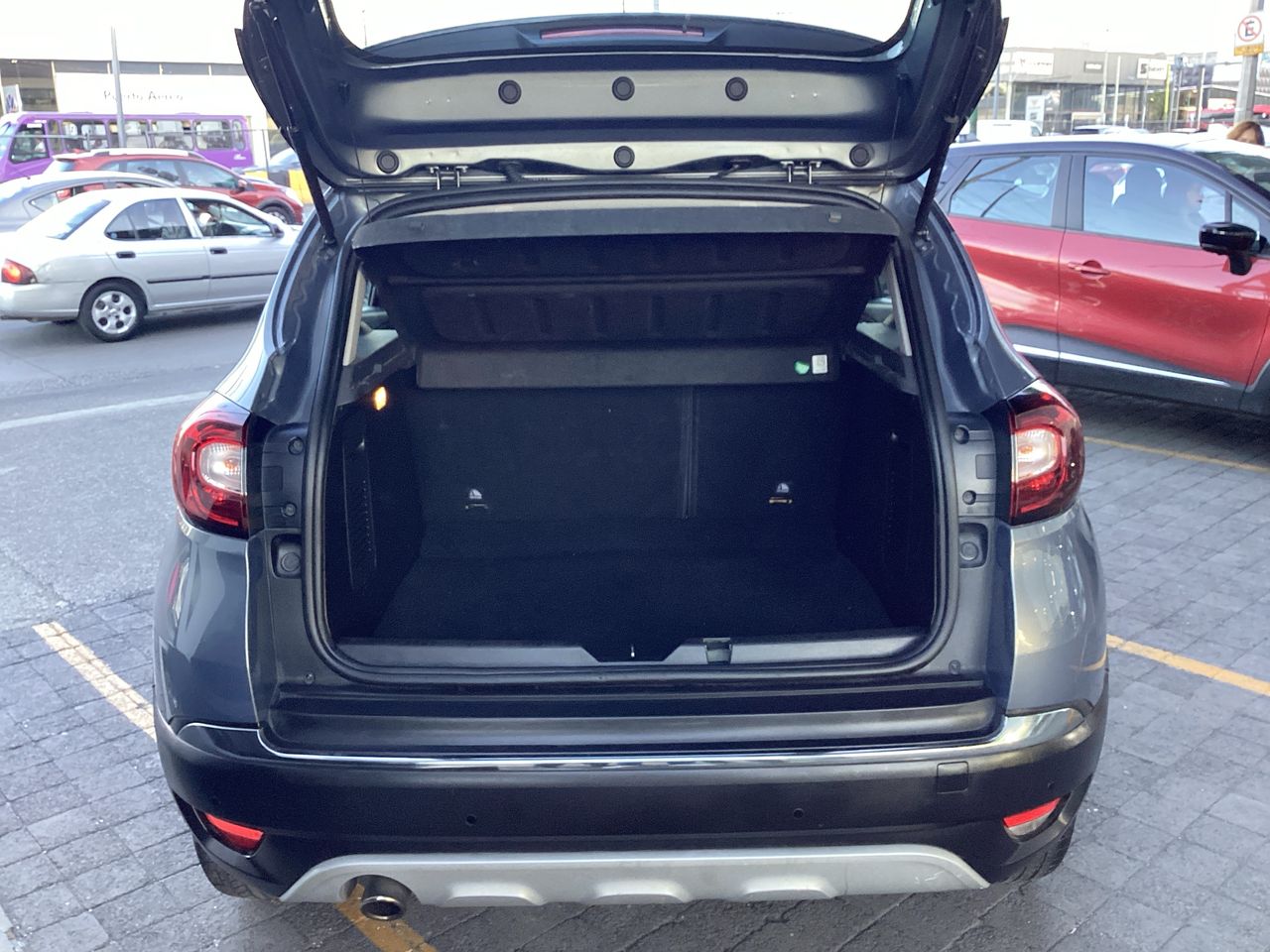 2018 Renault Captur 2.0 Iconic Piel At