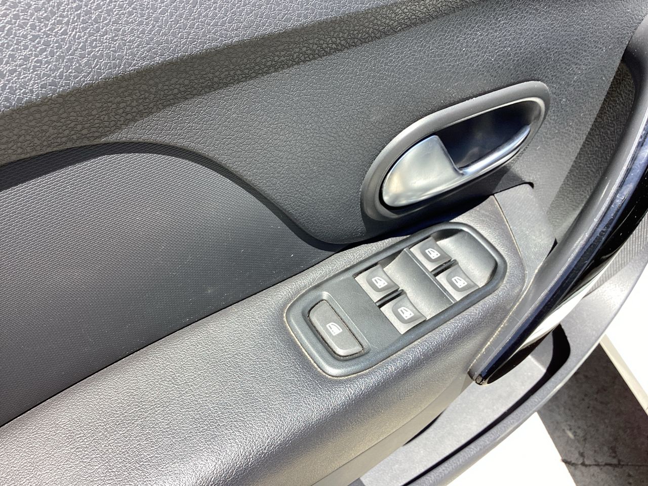 2024 Renault Logan 1.6 Intens At