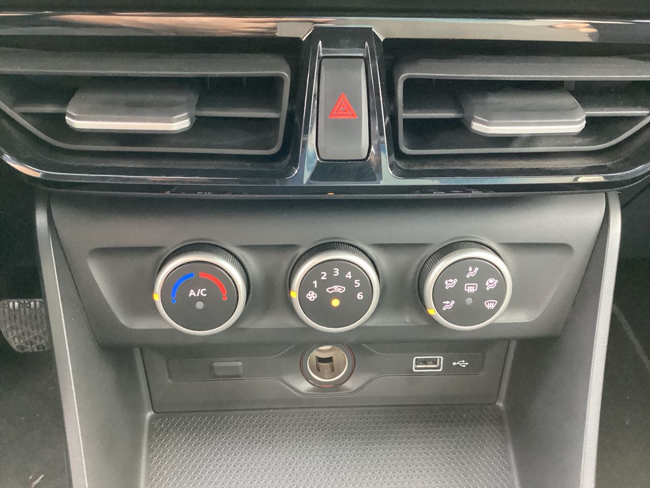 2025 MG MG 3 1.5 Cool HB Mt
