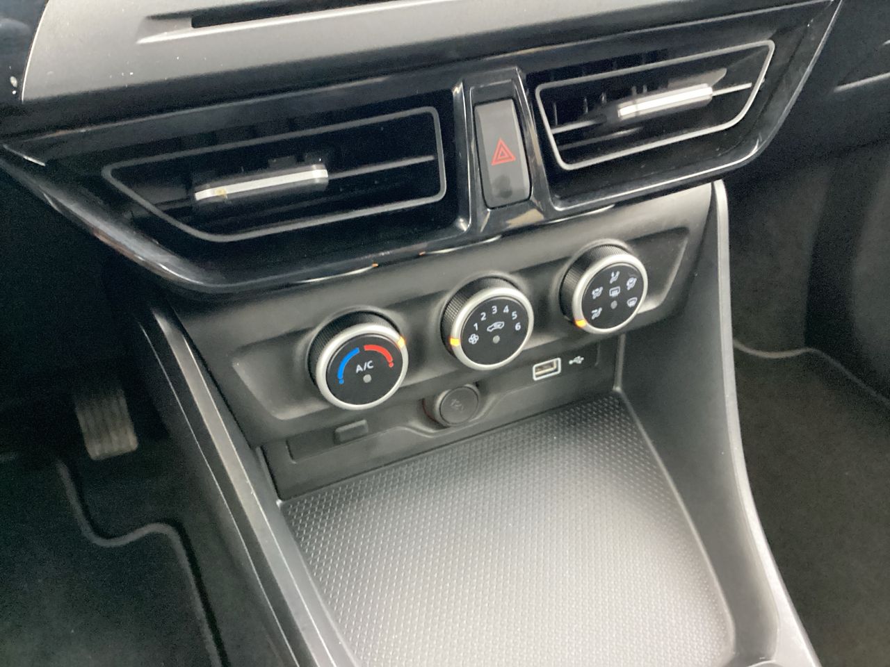 2025 MG MG 3 1.5 Cool HB Mt