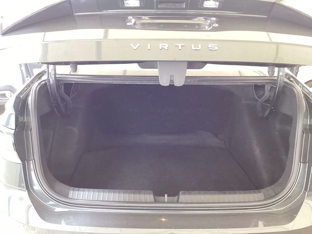 2024 Volkswagen Virtus 1.6 Trendline At