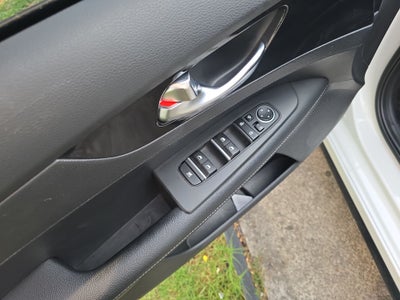 2022 Kia Forte 2.0 GT Line 4p At