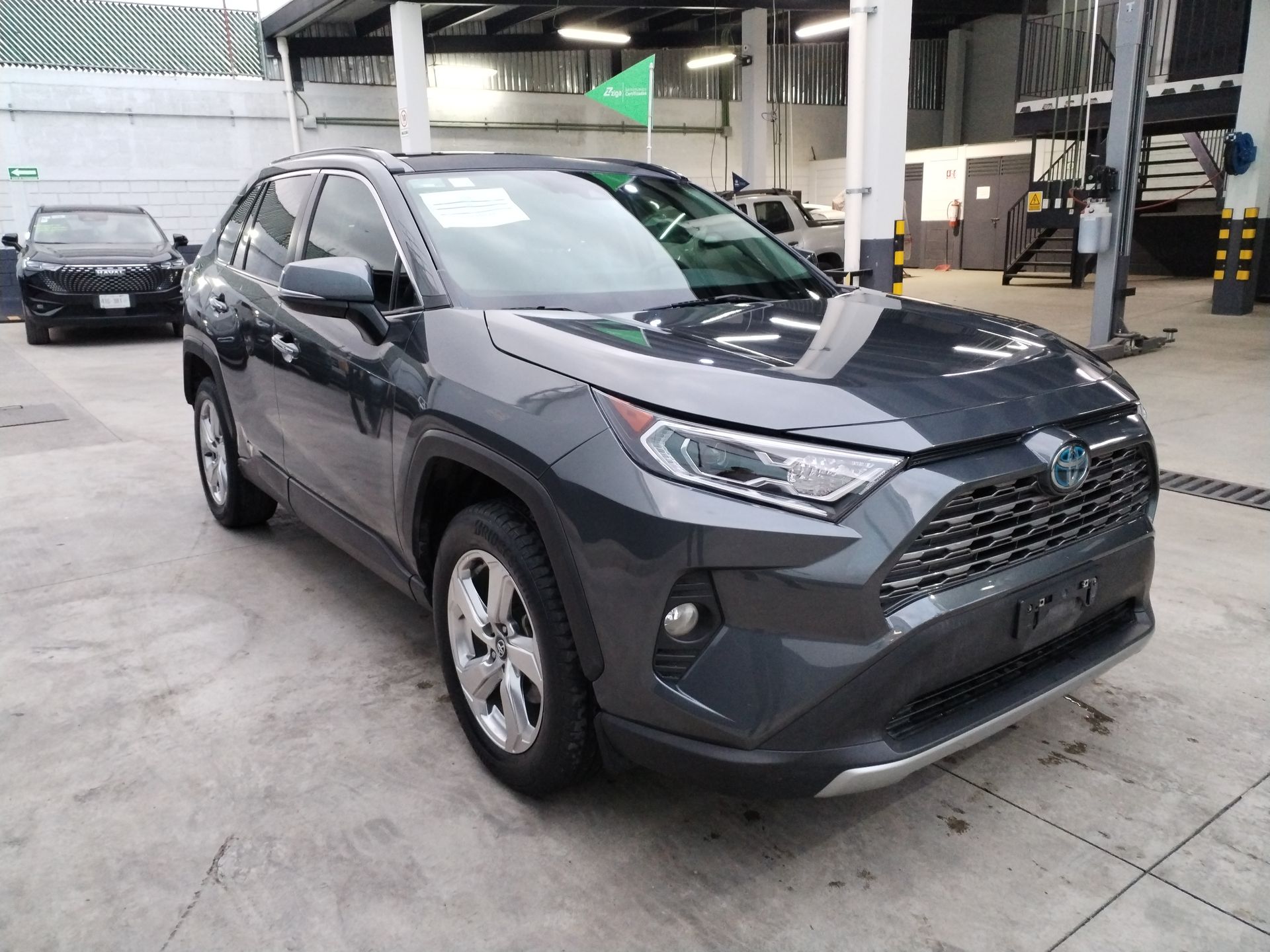 2021 Toyota RAV4 2.5 Limited Hybrid At