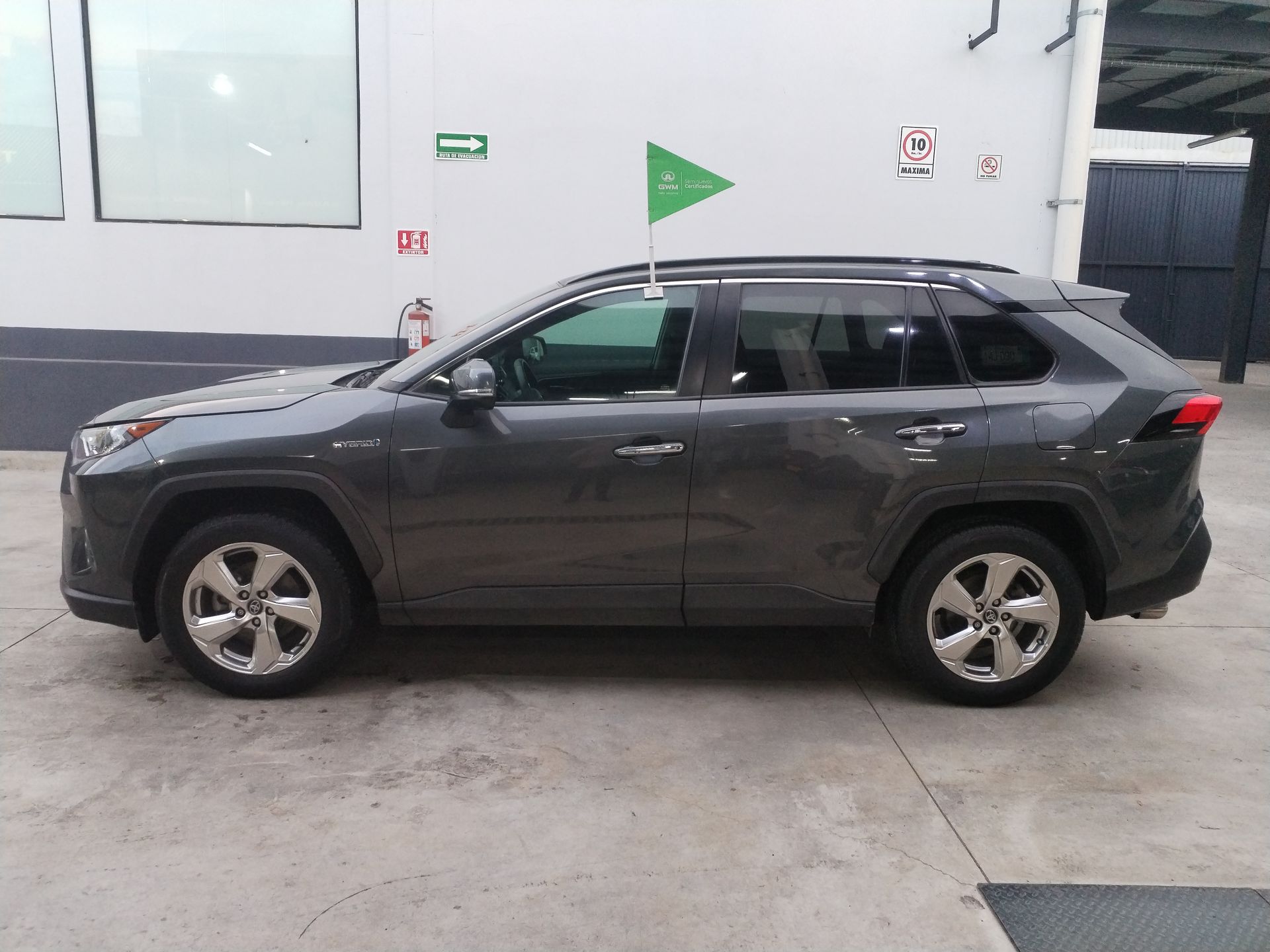 2021 Toyota RAV4 2.5 Limited Hybrid At