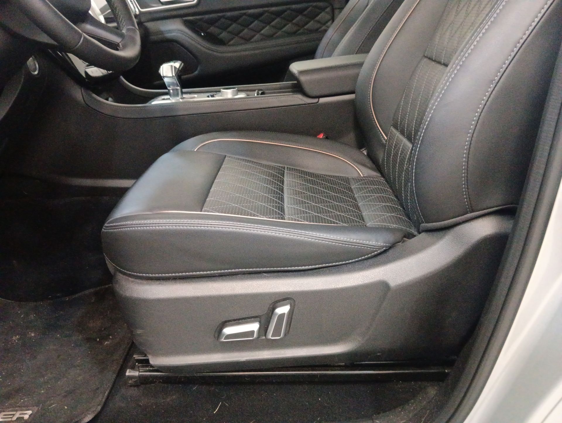 2025 GWM Poer 2.0 Luxury At