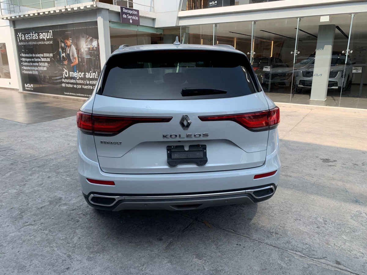 2023 Renault Koleos 5p Iconic L4/2.5 Aut