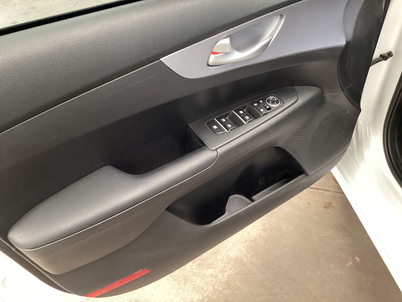 2024 Kia Forte FORTE PE 2.0L LX IVT SEDAN