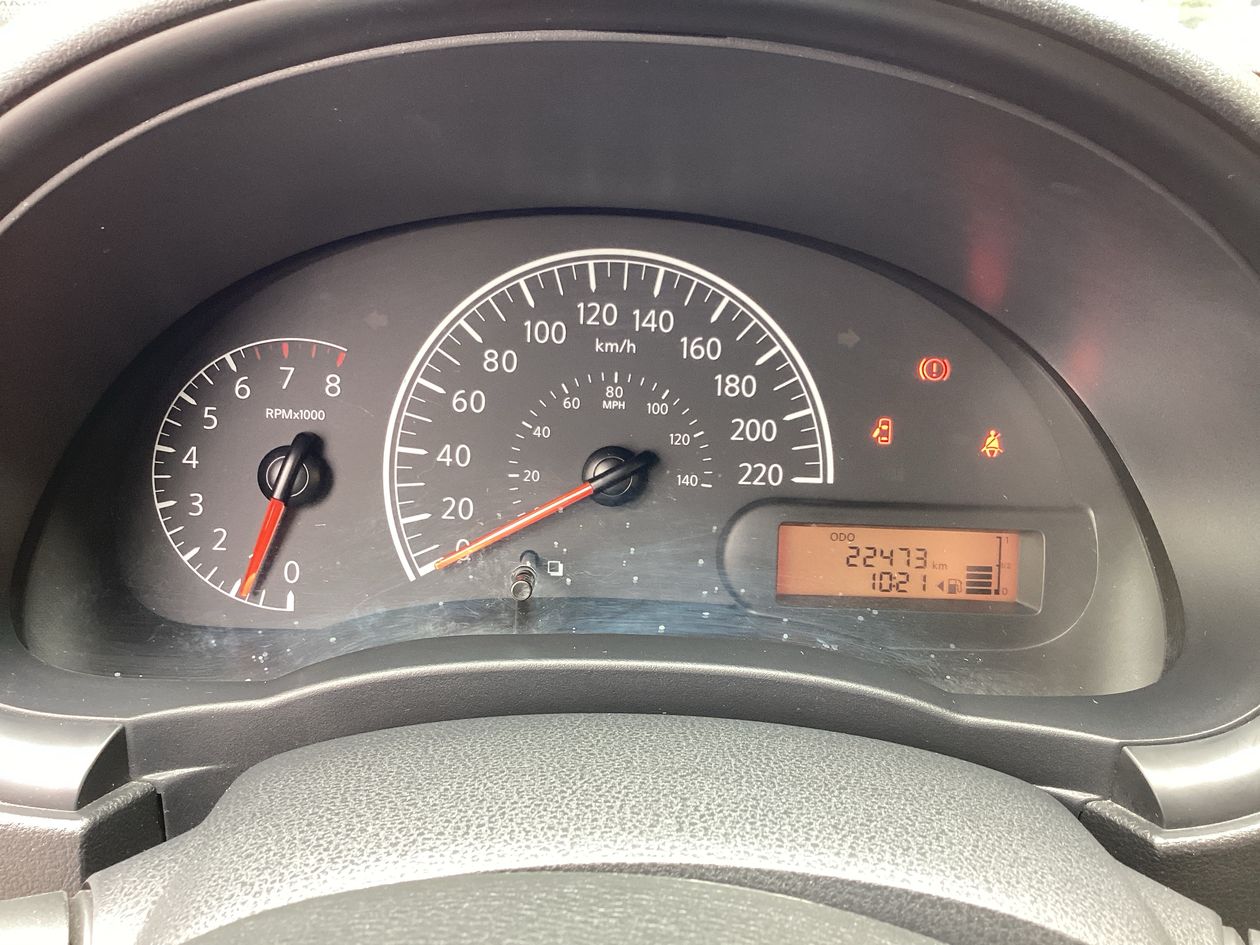2025 Nissan V-Drive 1.6 A/C Mt