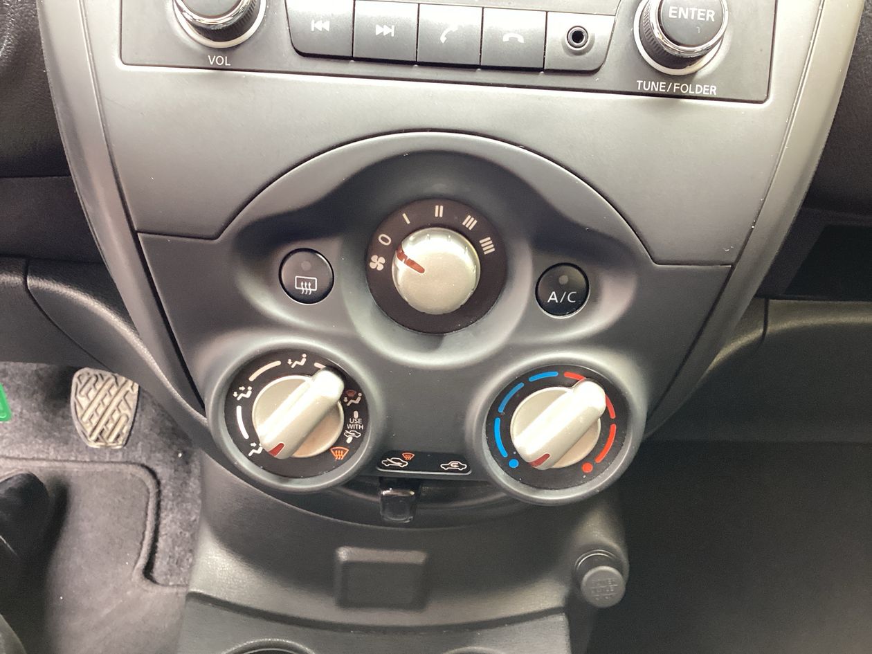 2025 Nissan V-Drive 1.6 A/C Mt