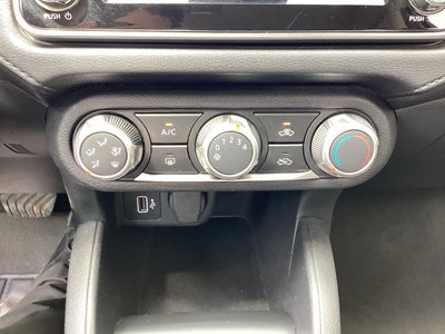 2024 Nissan Versa 1.6 Sense At
