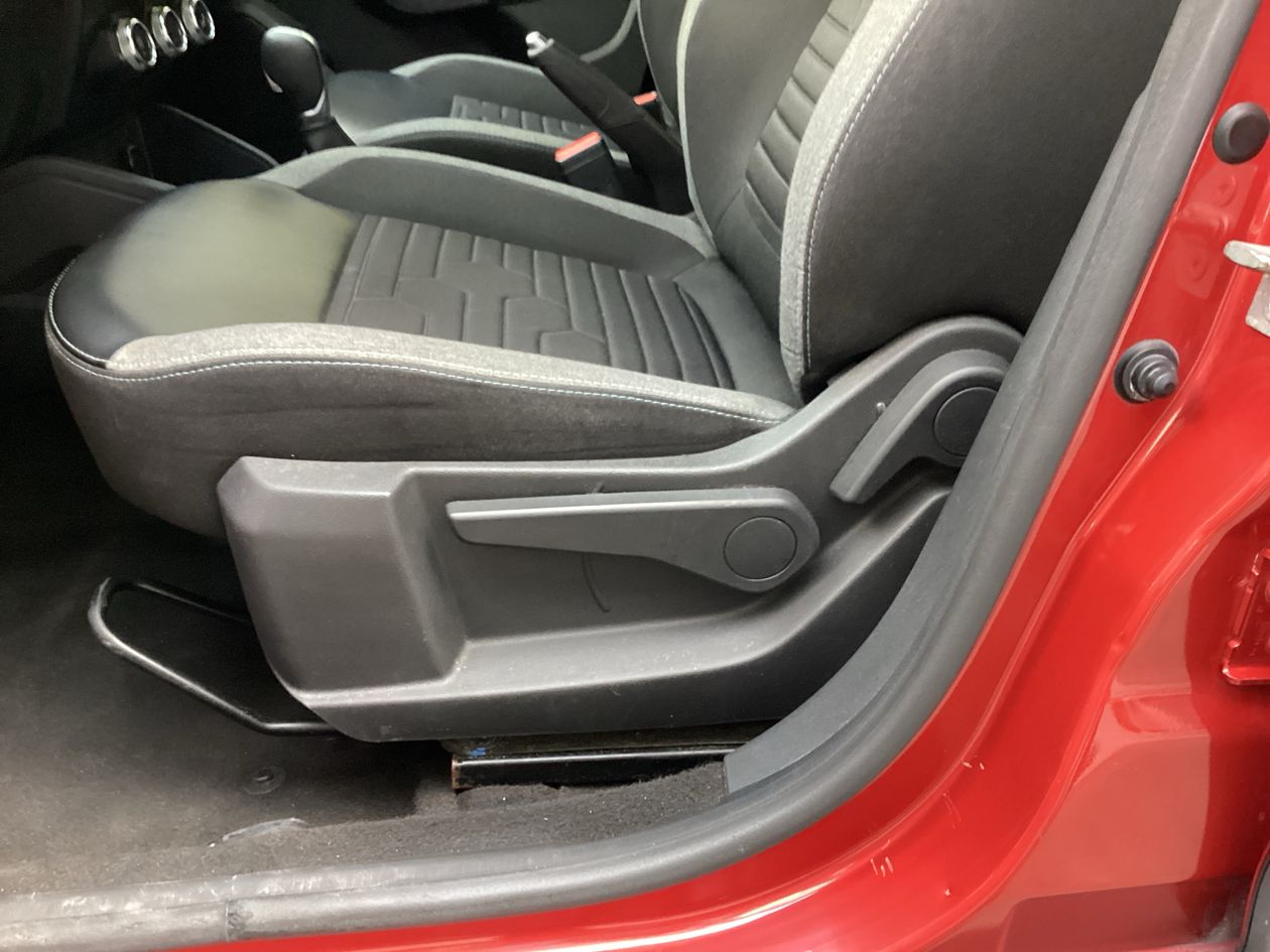 2023 Renault Duster 1.3 Iconic At