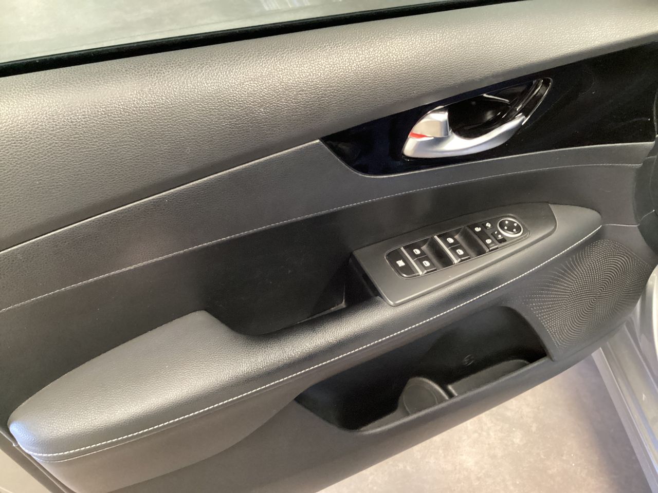 2024 Kia Forte FORTE 2.0L EX IVT SEDAN