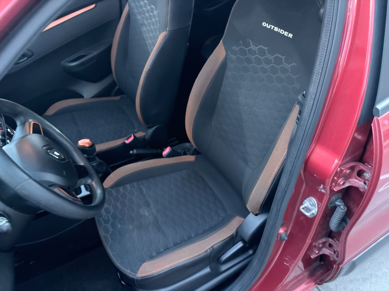 2020 Renault Kwid 1.0 Outsider Mt