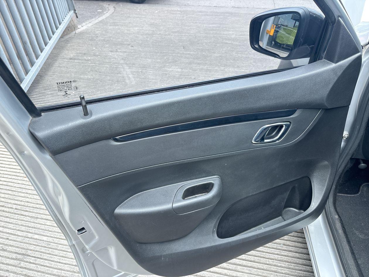 2023 Renault Kwid 1.0 Bitono Mt