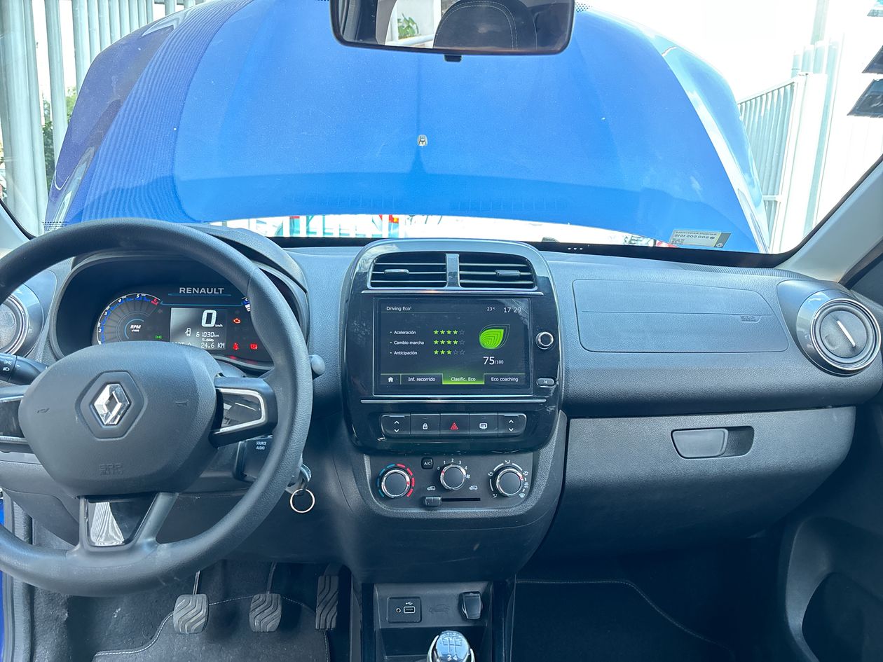 2024 Renault Kwid 1.0 Outsider Mt