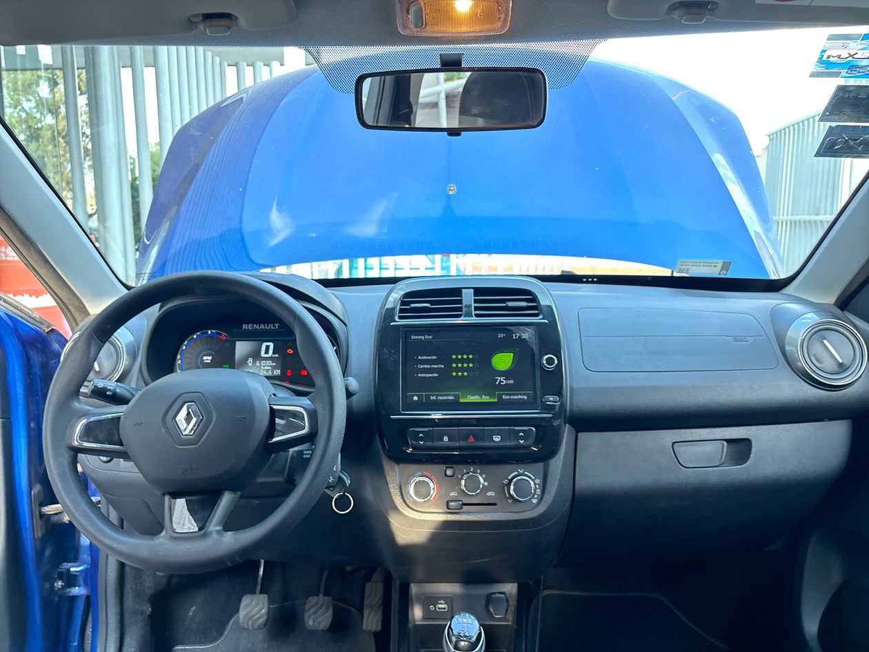 2024 Renault Kwid 1.0 Outsider Mt