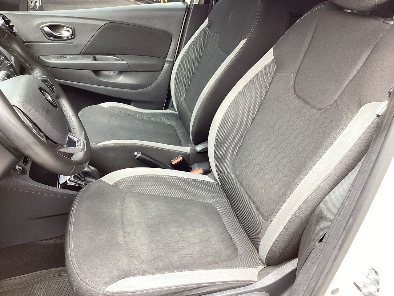2019 Renault Captur Captur Intens TA